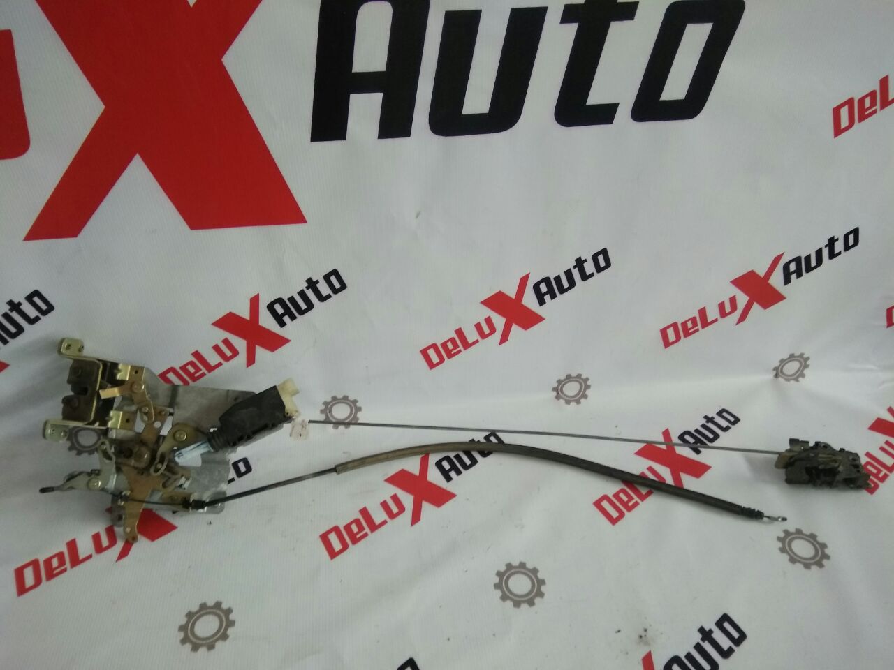 Замок двери задний правый с тросом активатор для Opel Sintra 2.2 T.D · 1999
