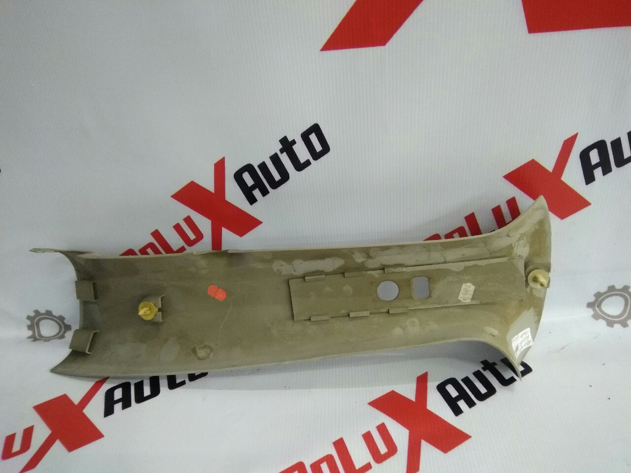 ornament central suport superior dreapta pentru Opel Sintra 2.2 T.D · 1999