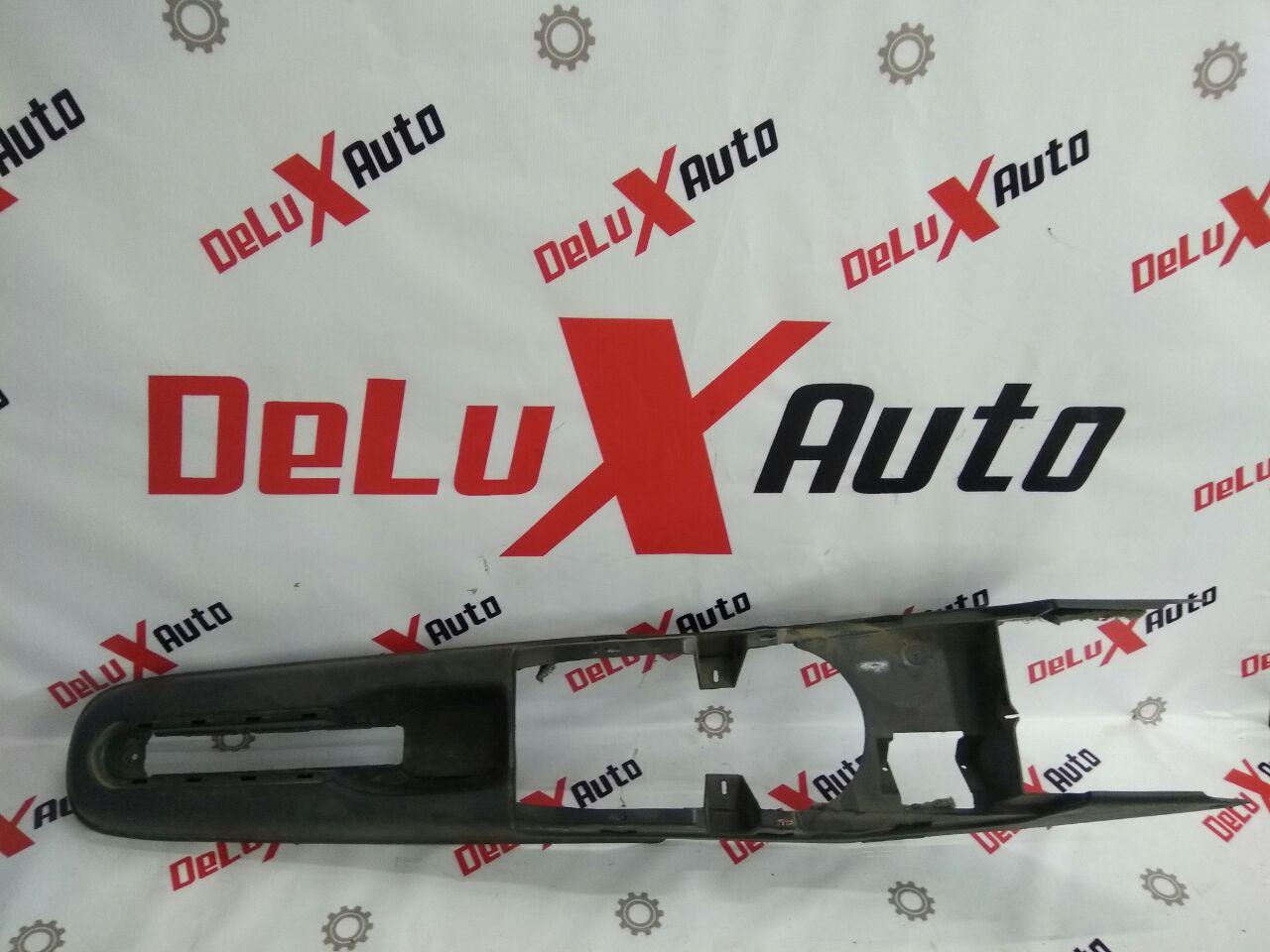 Центральная консоль для Opel Sintra 2.2 T.D · 1999