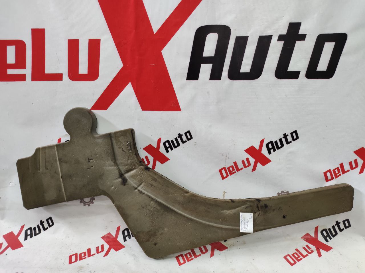 izolație fonică portbagaj stânga pentru Toyota Avensis 2.0 · 2002–2004
