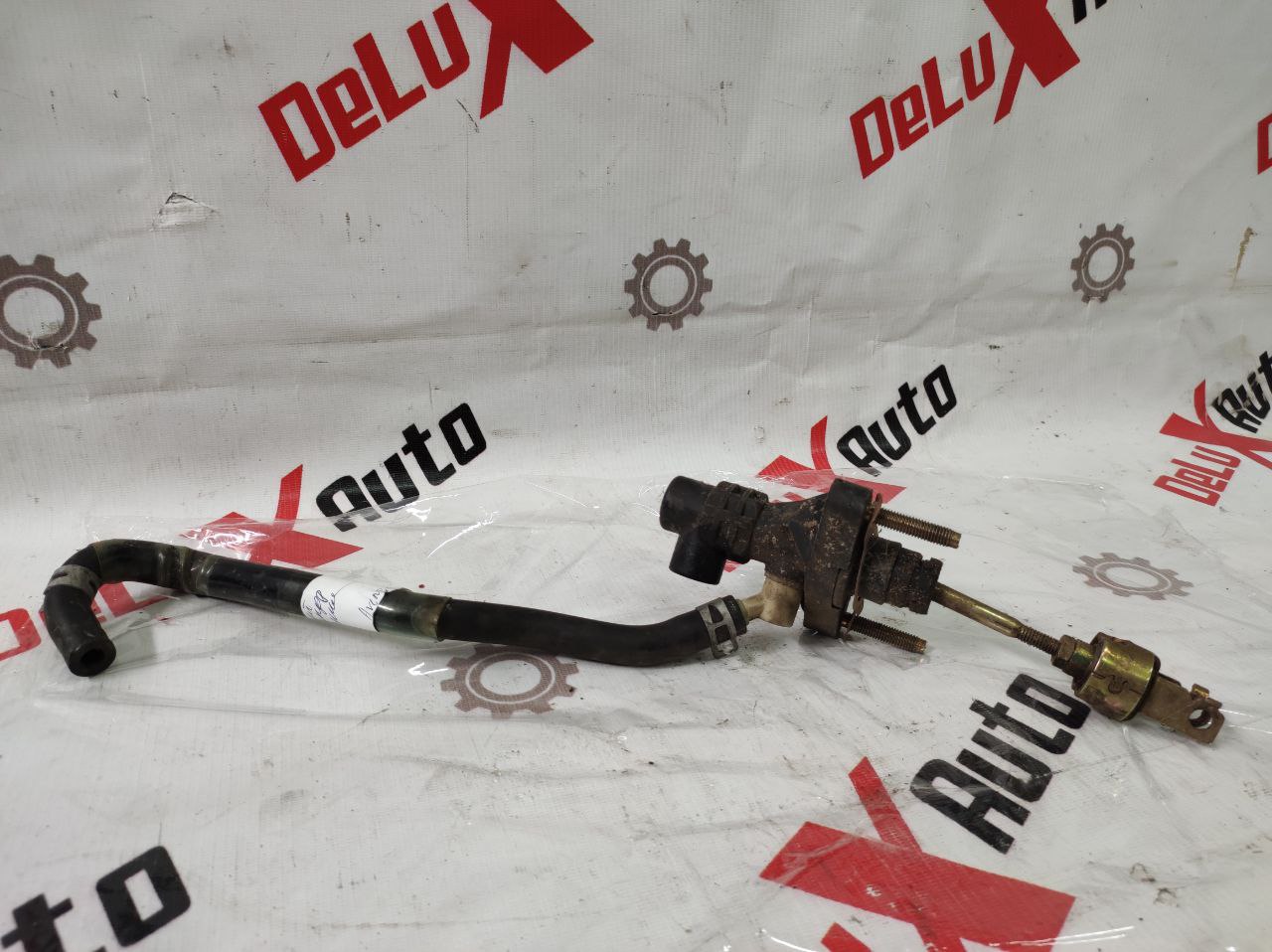 principal întăritură ambreiaj pentru Toyota Avensis 2.0 · 2002–2004