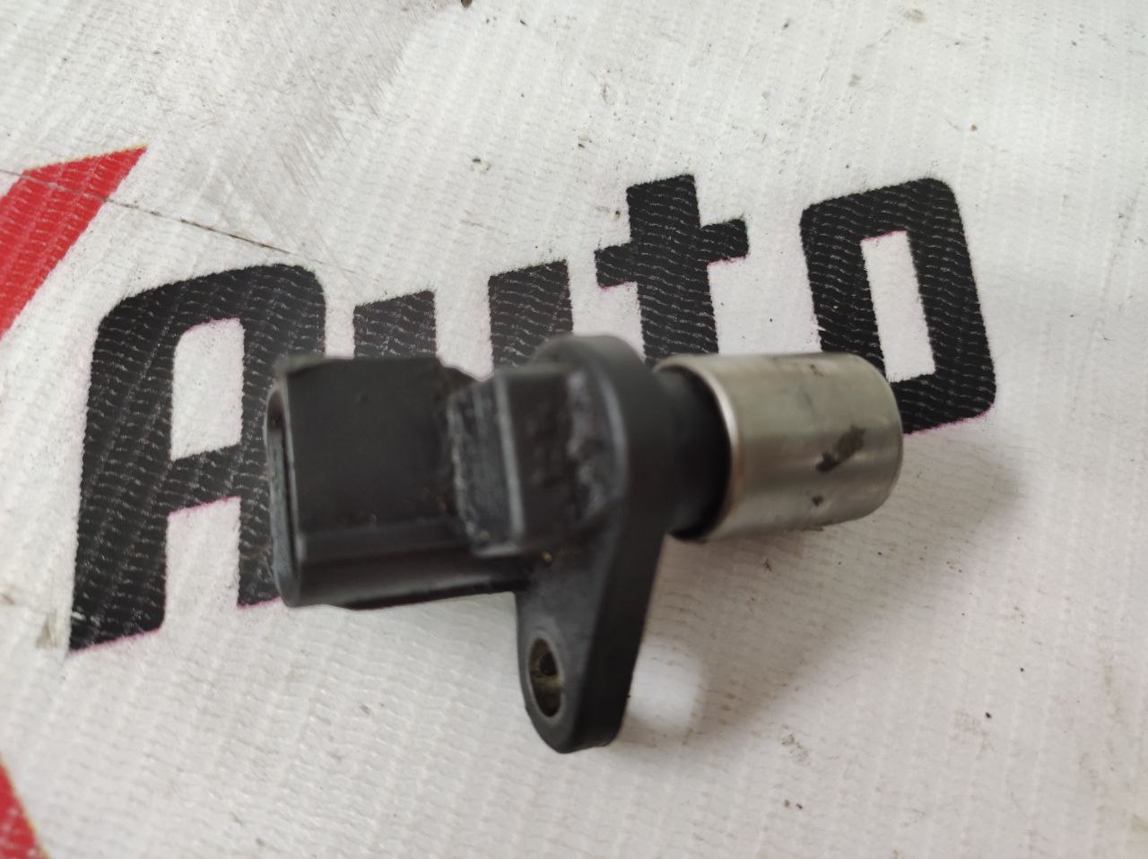 senzor arbore cotit pentru Toyota Avensis 2.0 · 2002–2004