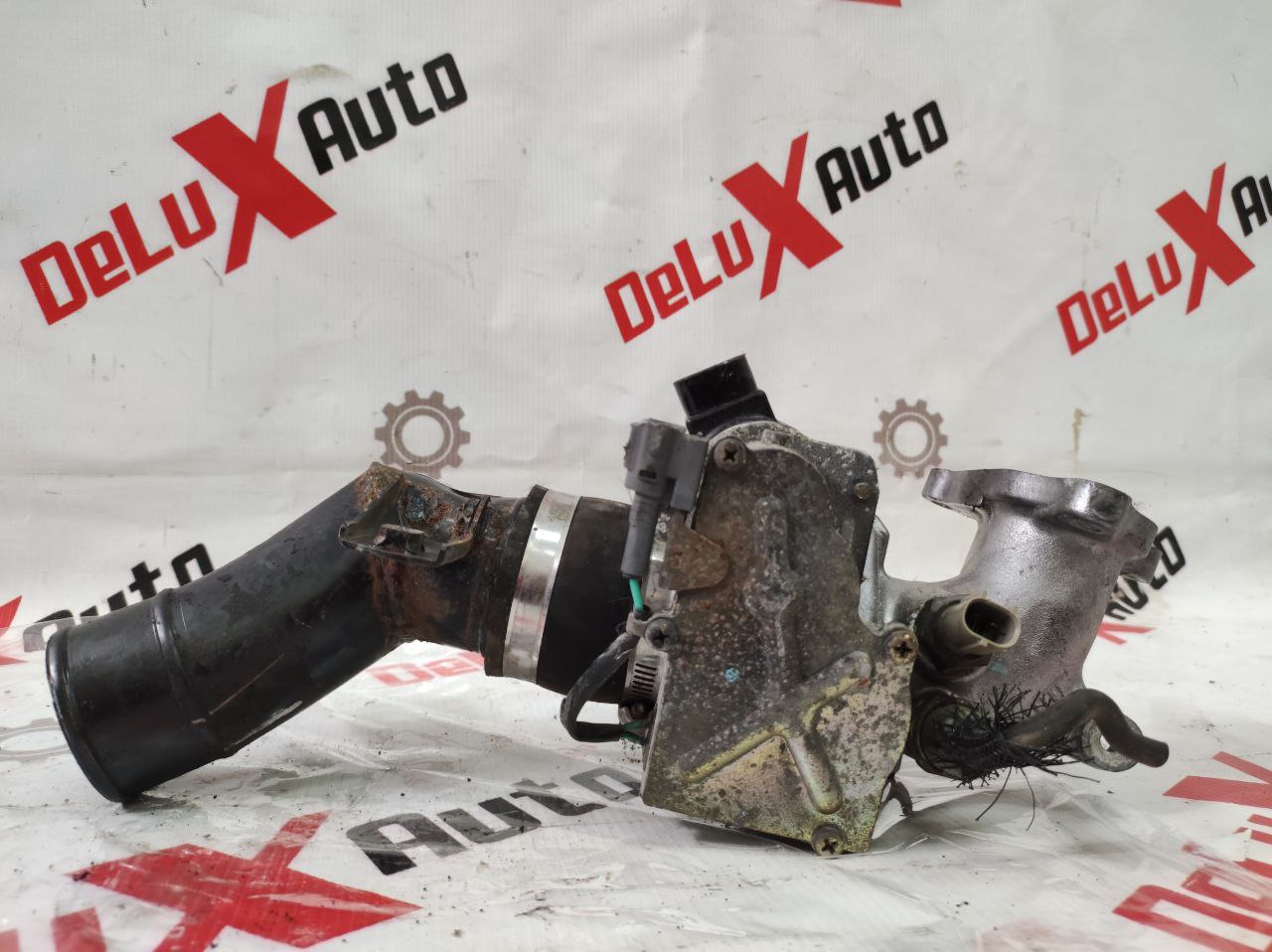 clapetă de accelerație cu furtun pentru Toyota Avensis 2.0 · 2002–2004
