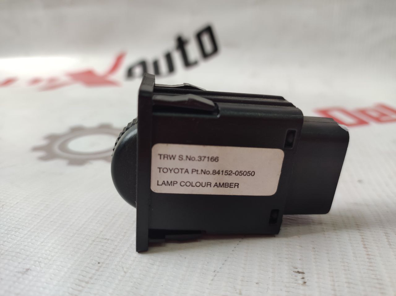 buton reglaj far pentru Toyota Avensis 2.0 · 2002–2004
