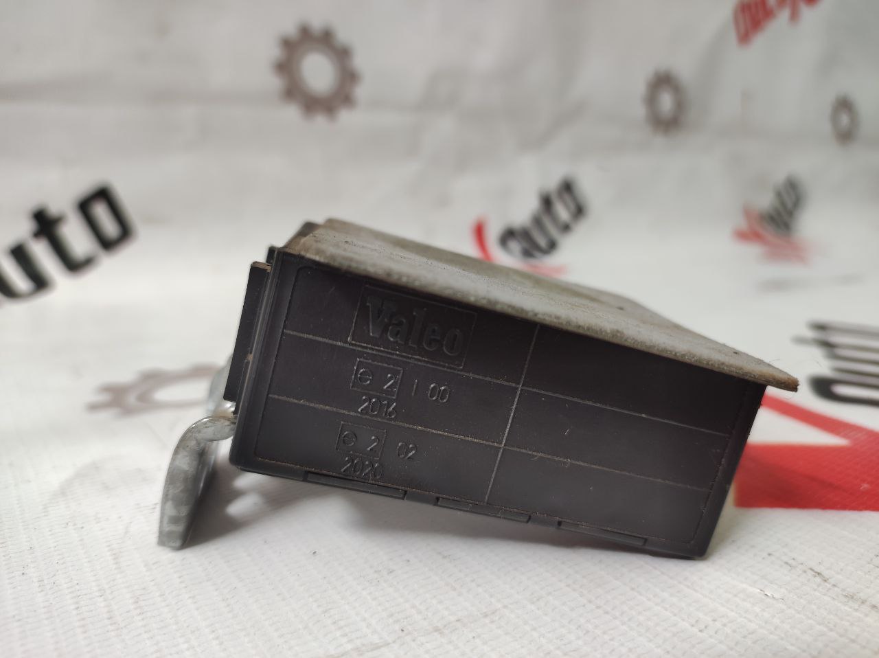 modul de control pentru Toyota Avensis 2.0 · 2002–2004