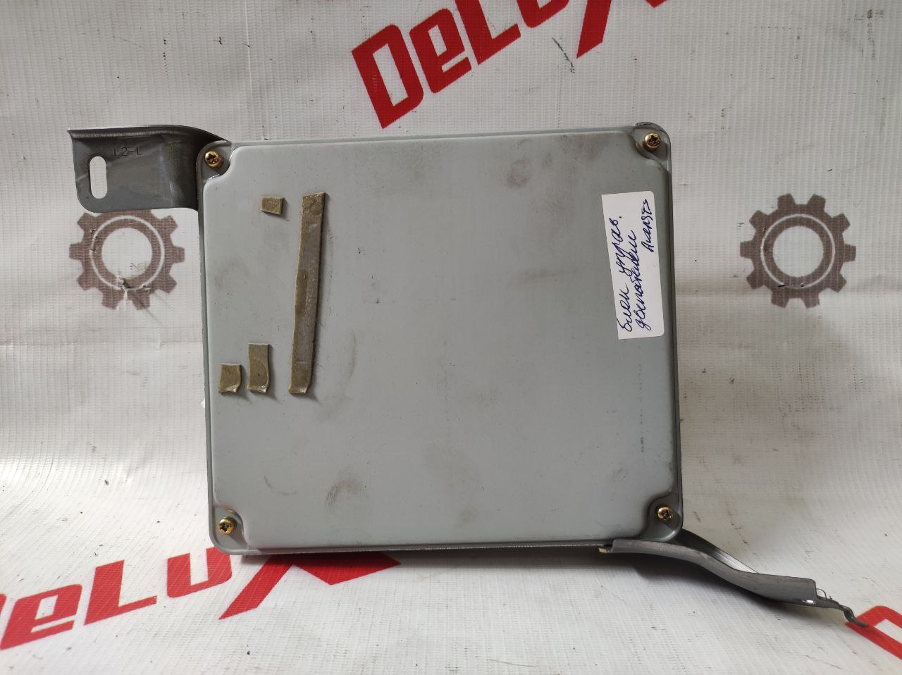 modul de control motor pentru Toyota Avensis 2.0 · 2002–2004