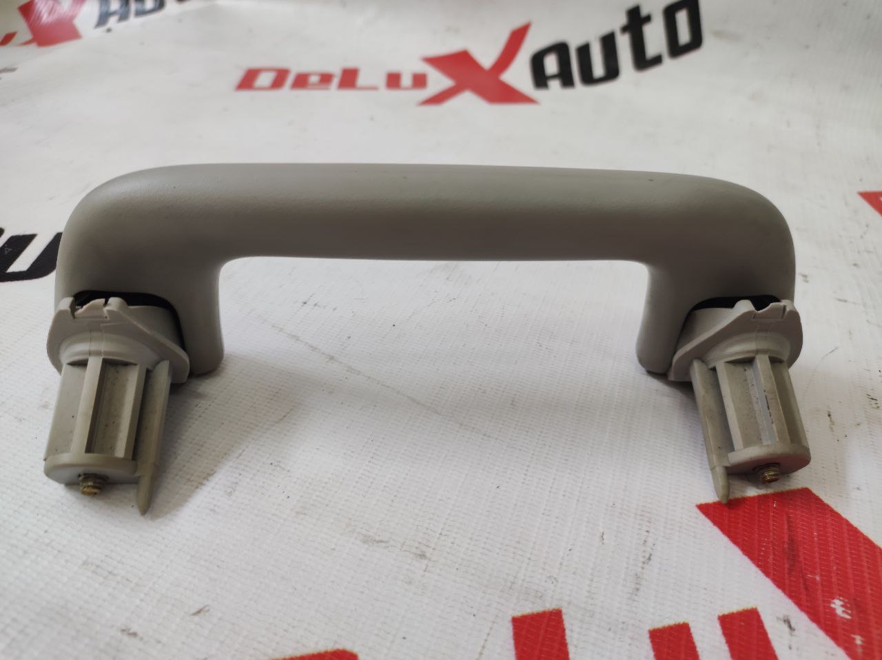 Ручка потолка передняя правая для Toyota Avensis 2.0 · 2002–2004