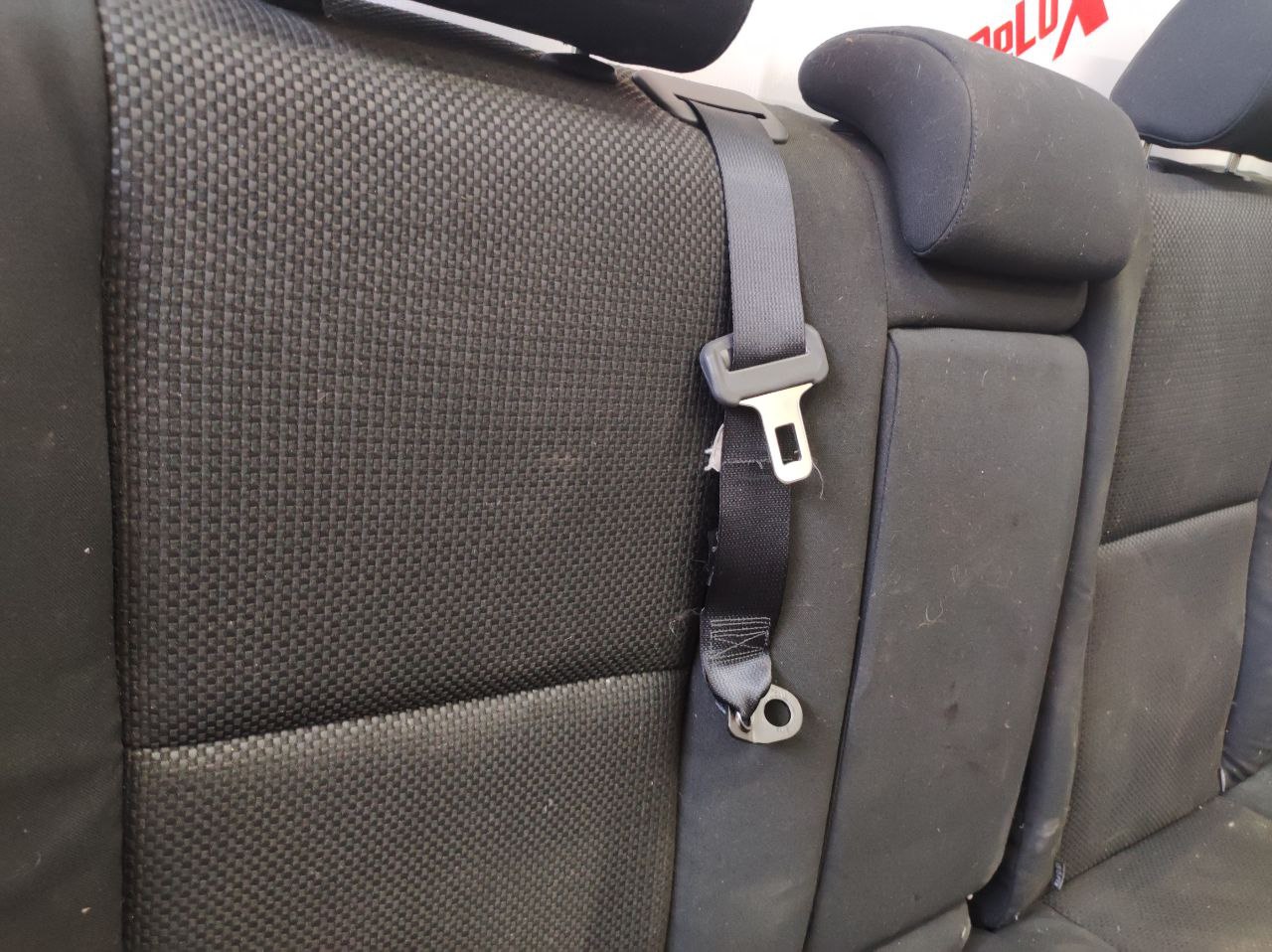 scaune spate pentru Toyota Avensis 2.0 · 2002–2004