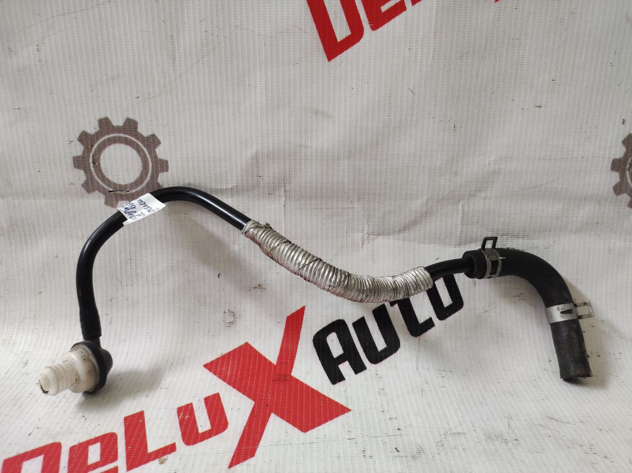 conductă pe vacuum întăritură pentru Toyota Avensis 2.0 · 2002–2004