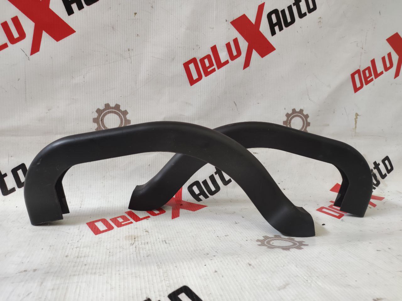 ornament balamale portbagaj pentru Toyota Avensis 2.0 · 2002–2004
