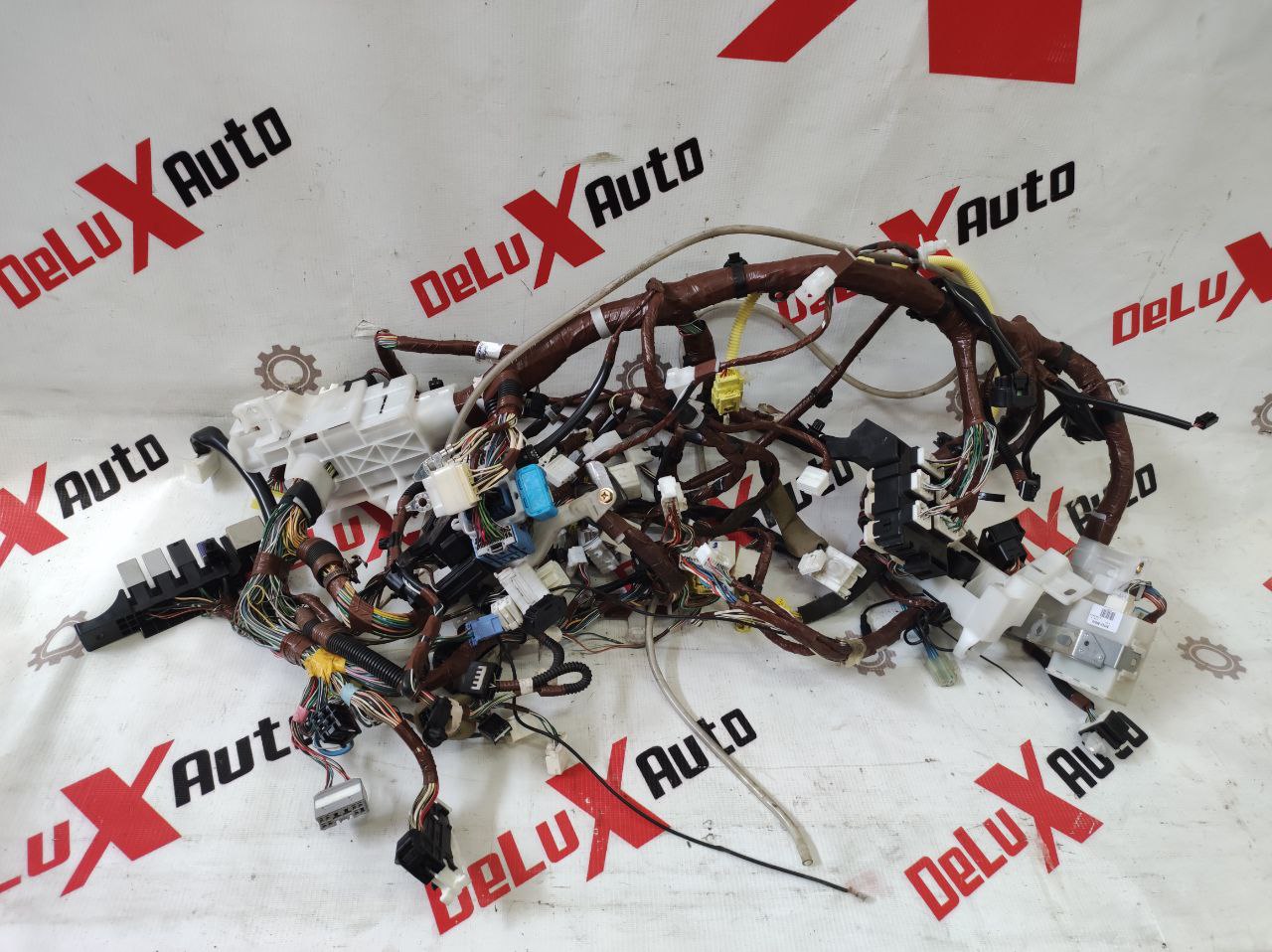 cablaj bord pentru Toyota Avensis 2.0 · 2002–2004