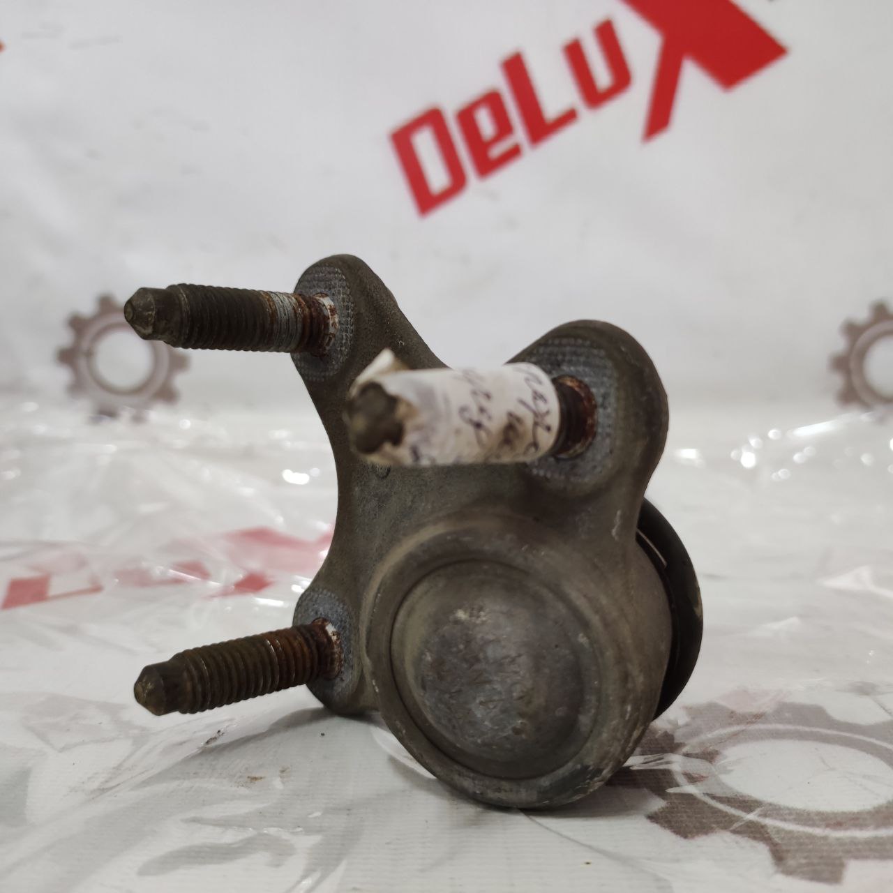 pivot suport stânga pentru Volkswagen Jetta 6 1.8 · 2013–2015