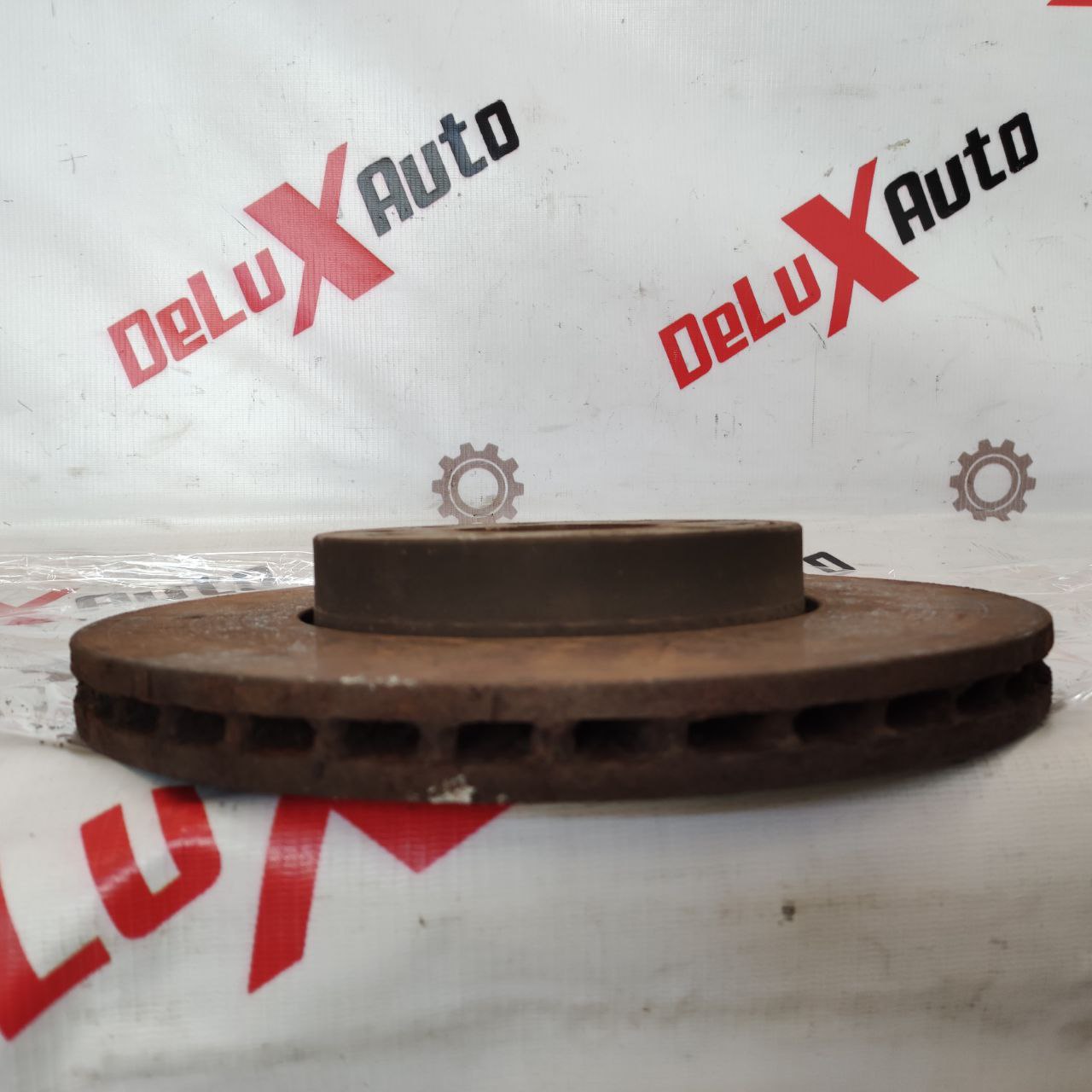 disc de frână față pentru Volkswagen Jetta 6 1.8 · 2013–2015