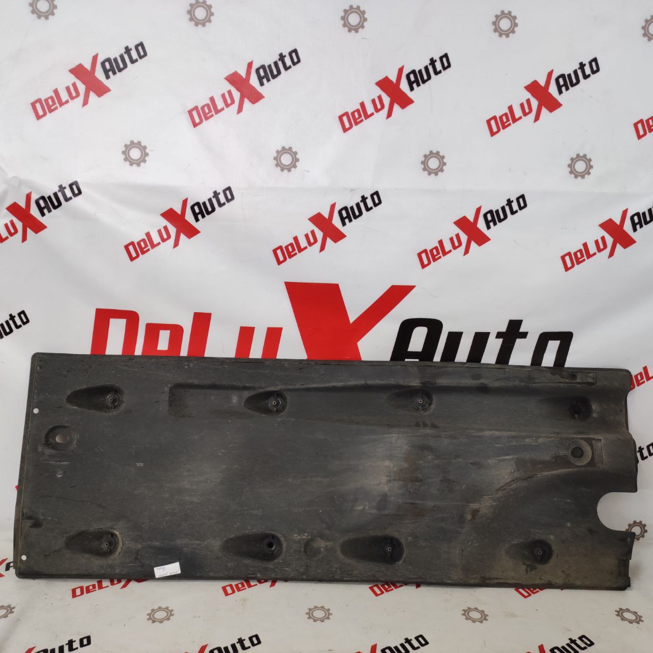 protecție podea stânga pentru Volkswagen Jetta 6 1.8 · 2013–2015
