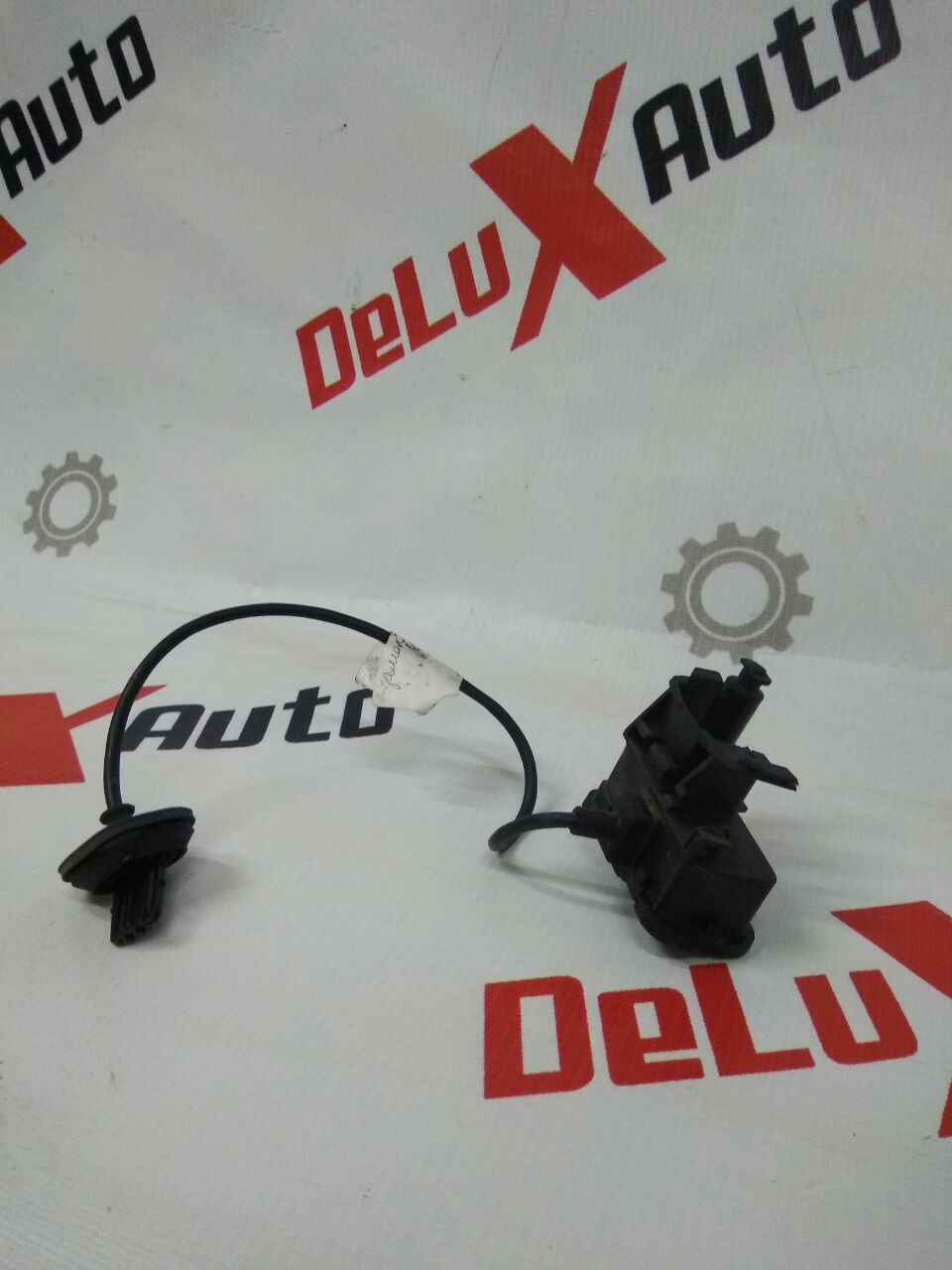 încuietoare clapetă rezervor pentru Volkswagen Jetta 6 1.8 · 2013–2015