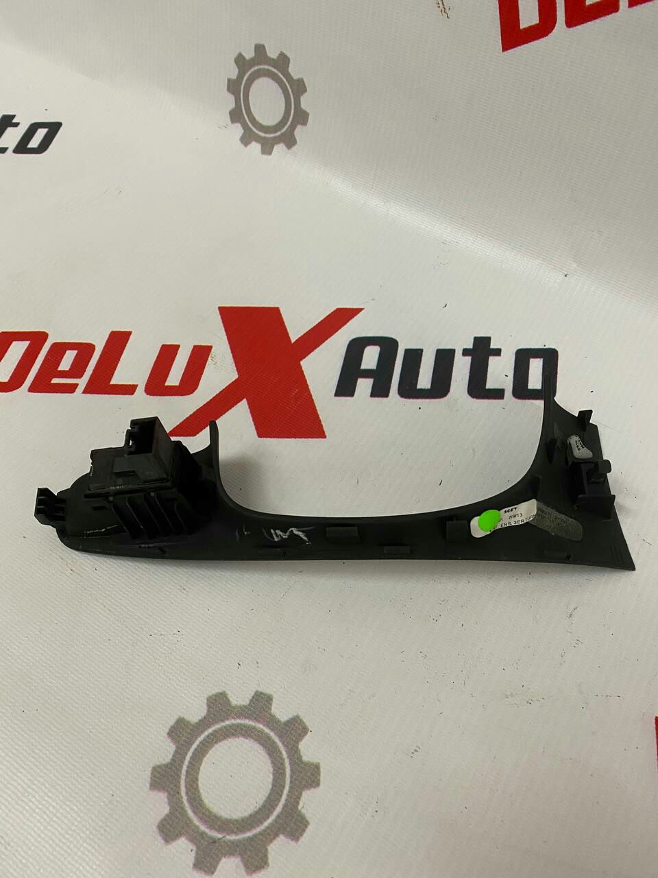 ornament uși cu buton cu macara geam spate stânga pentru Volkswagen Jetta 6 1.8 · 2013–2015