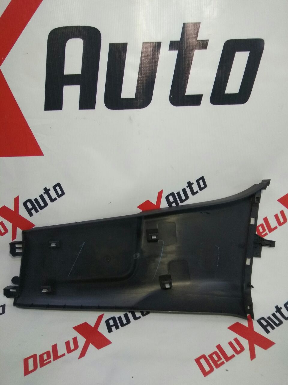 tapițerie central suport dreapta pentru Volkswagen Jetta 6 1.8 · 2013–2015