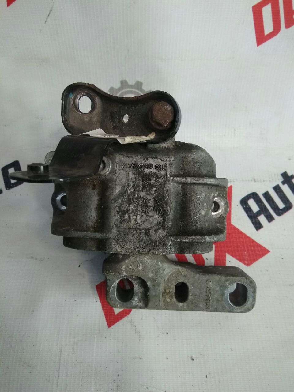 Передняя опора двигателя для Volkswagen Jetta 6 1.8 · 2013–2015
