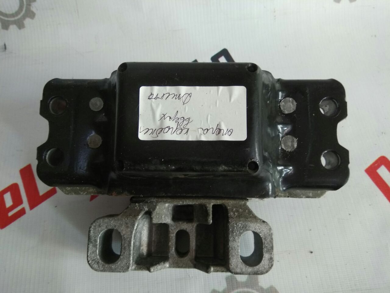 Опора коробки верхняя Джетта для Volkswagen Jetta 6 1.8 · 2013–2015