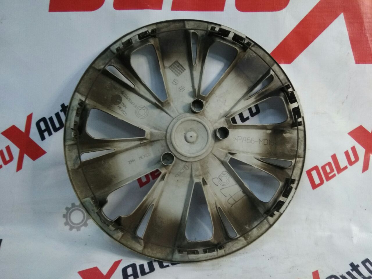 Колпак колеса дефект для Volkswagen Jetta 6 1.8 · 2013–2015