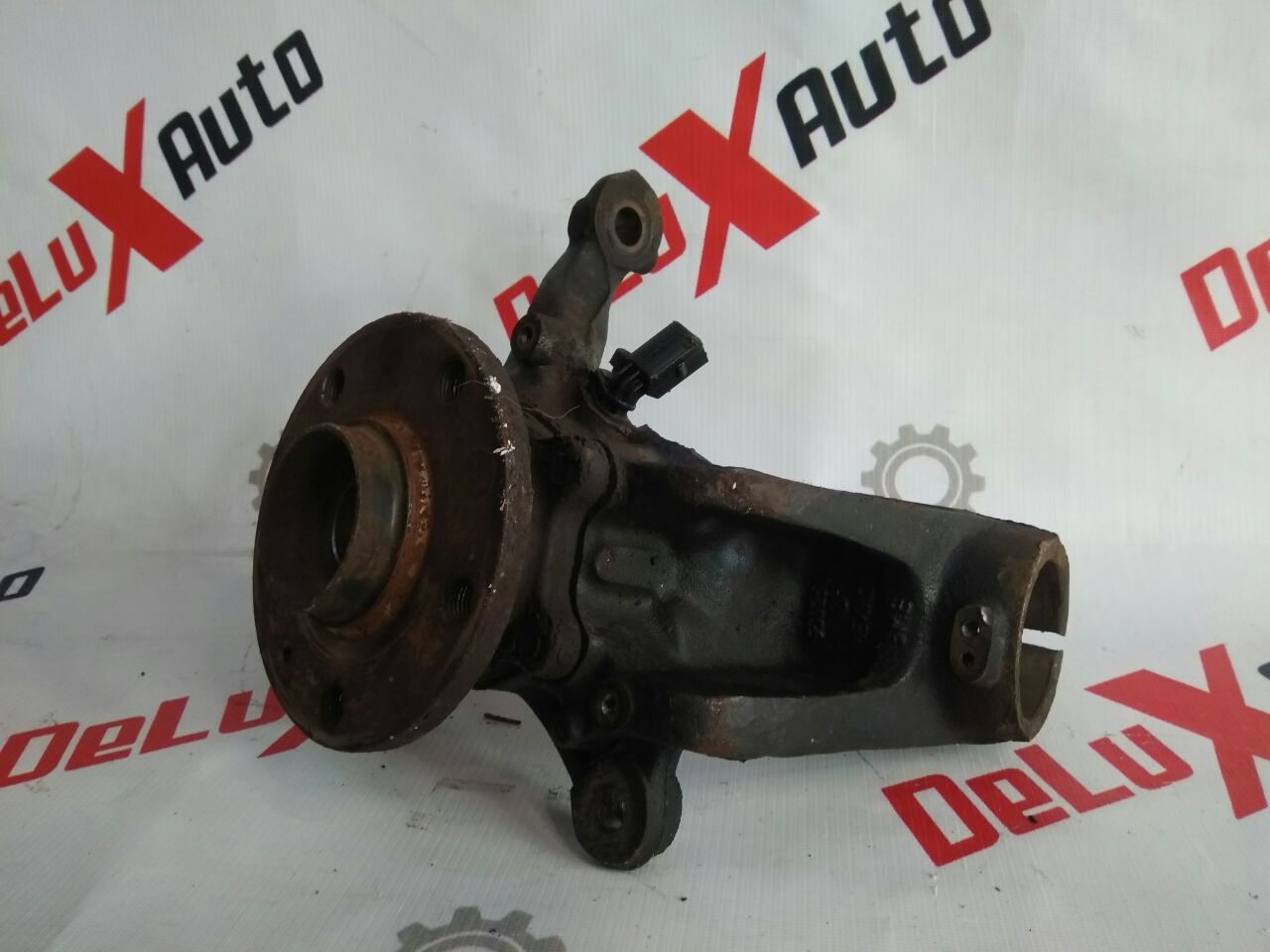Fuzetă față dreapta cu senzor ABS pentru Volkswagen Jetta 6 1.8 · 2013–2015