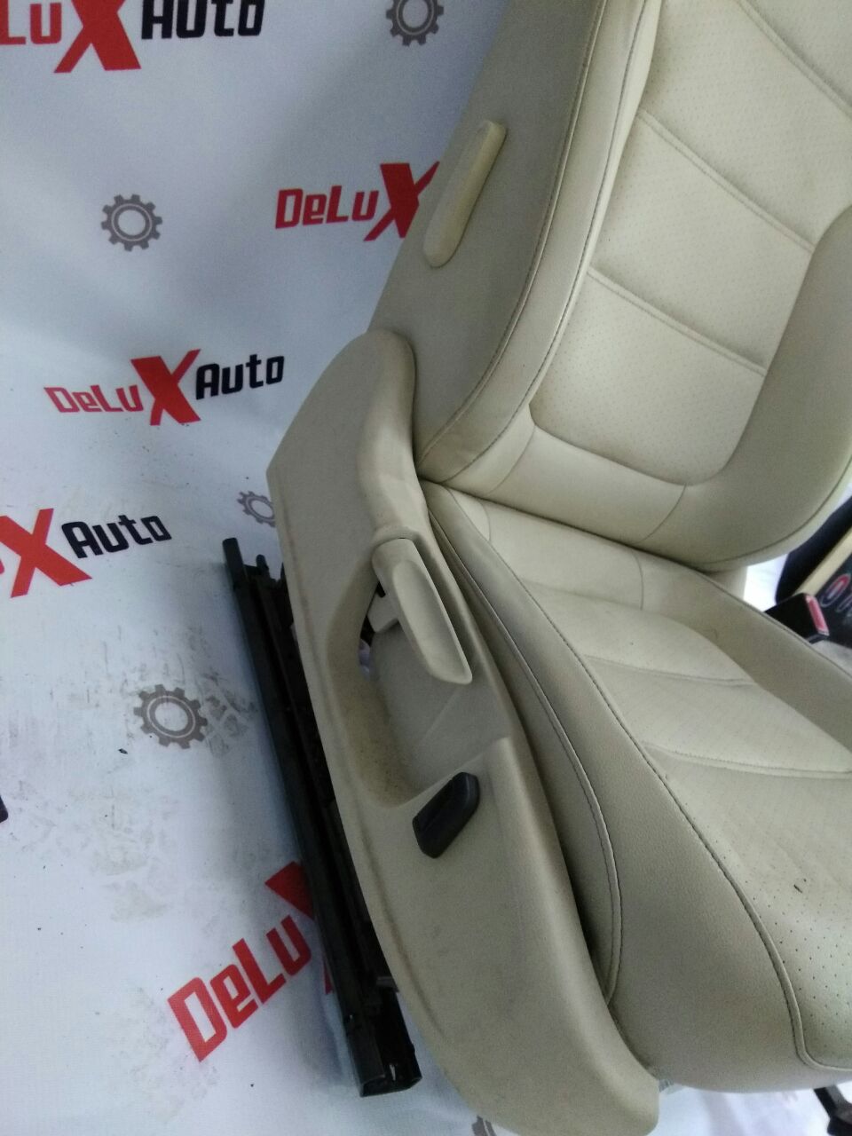 Сидение переднее правое для Volkswagen Jetta 6 1.8 · 2013–2015