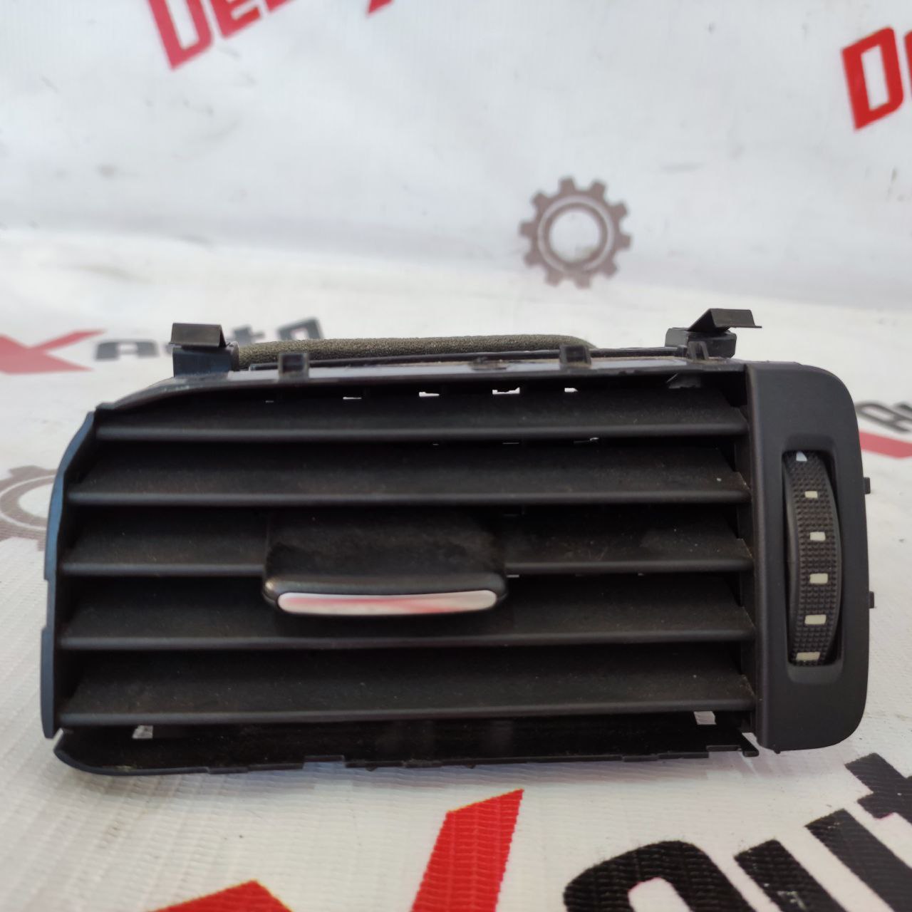 aer grilă ventilație dreapta