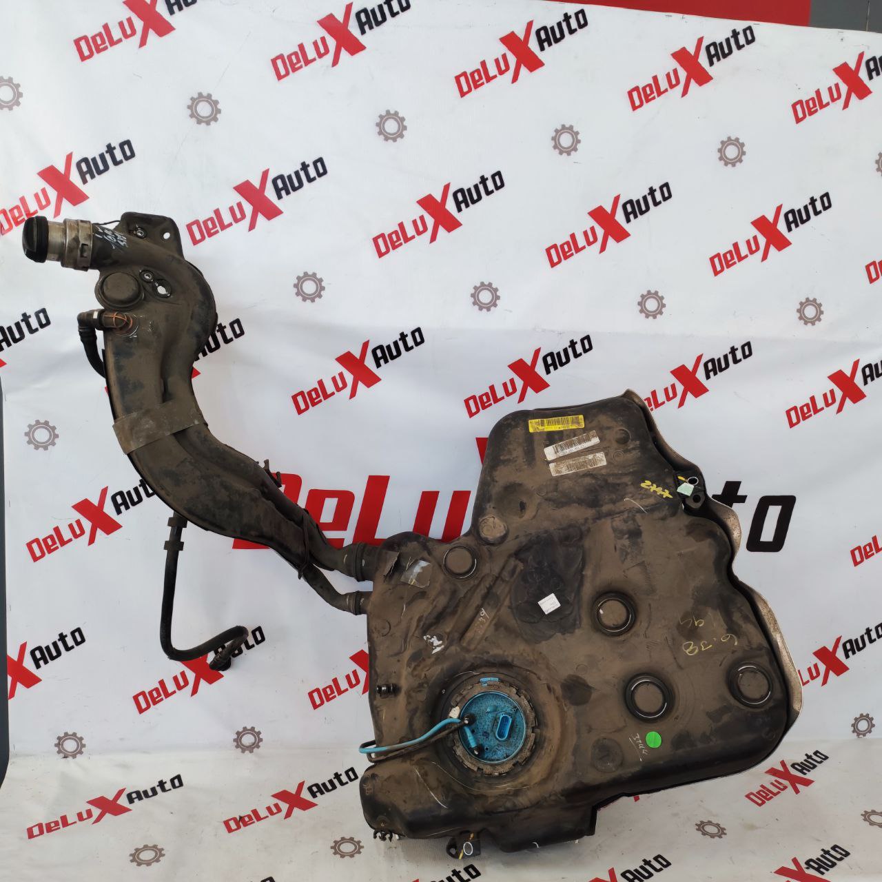 rezervor combustibil pentru Volkswagen Jetta 6 1.8 · 2013–2015