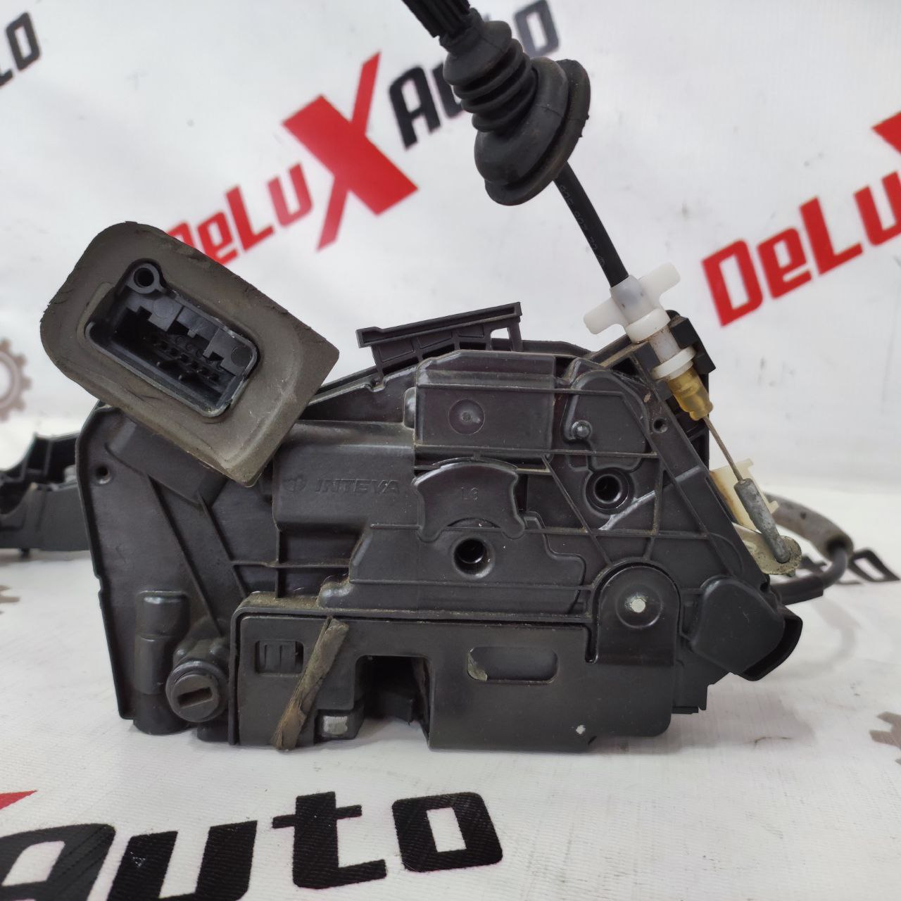 încuietoare uși spate stânga pentru Volkswagen Jetta 6 1.8 · 2013–2015