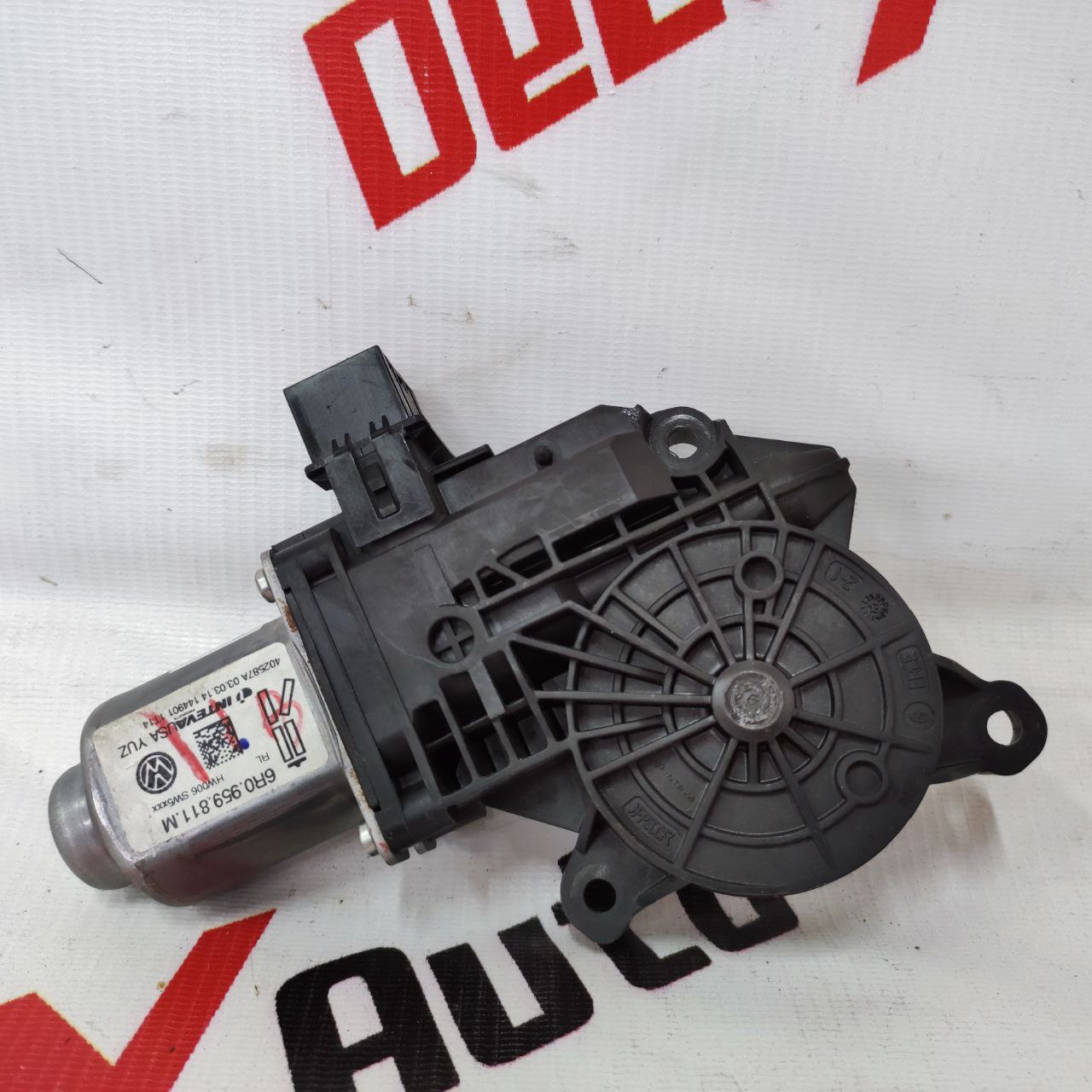 motor electric încuietoare uși spate stânga pentru Volkswagen Jetta 6 1.8 · 2013–2015