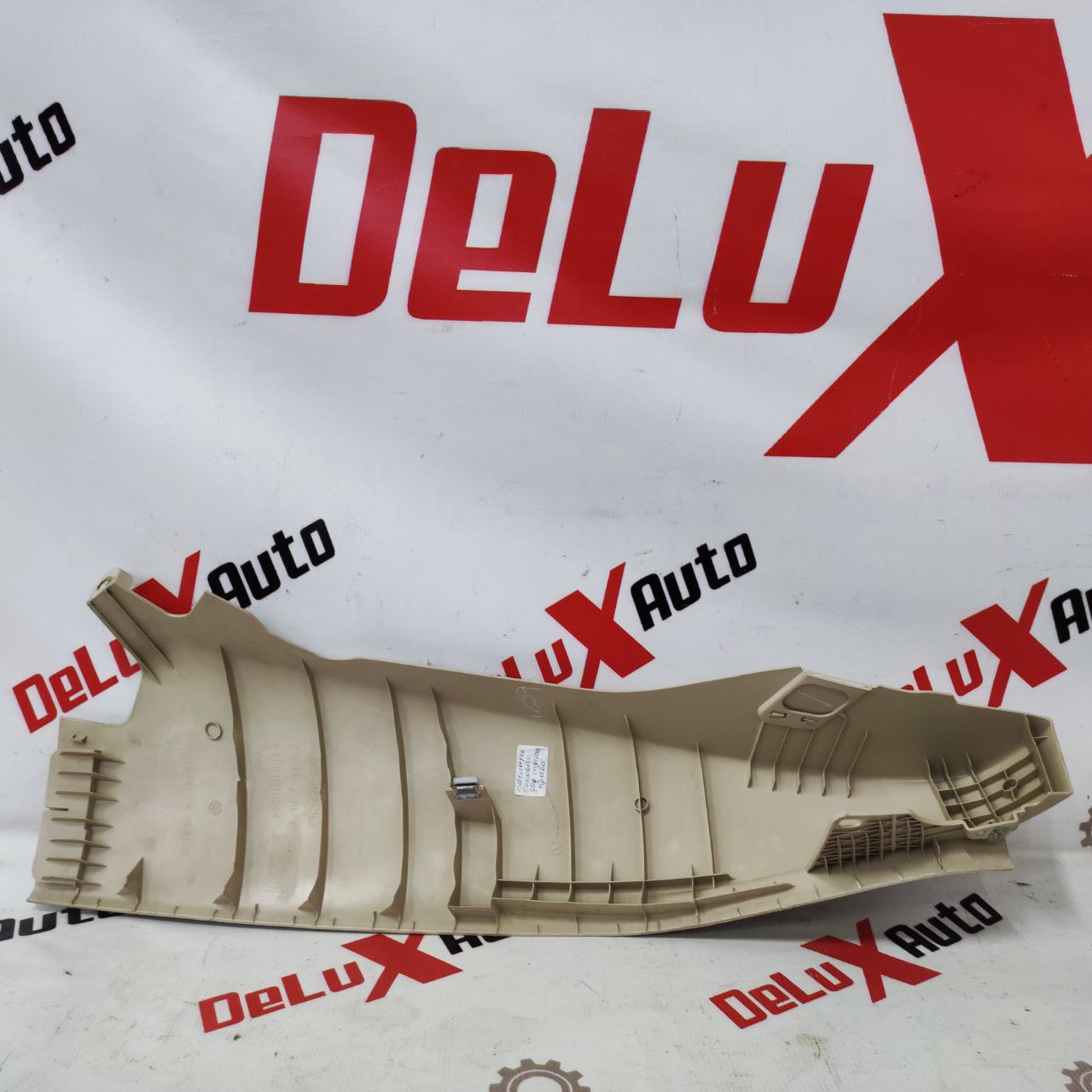 ornament lateral spate dreapta scaun pentru Volkswagen Jetta 6 1.8 · 2013–2015