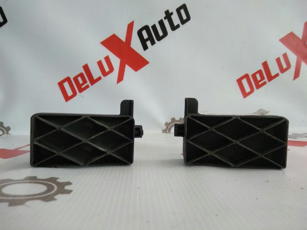 protecție radiator pentru Volvo V70 2.4 diesel · 2007–2013