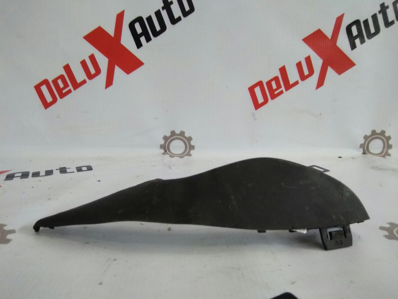 ornament parbriz geam față stânga pentru Volvo V70 2.4 diesel · 2007–2013