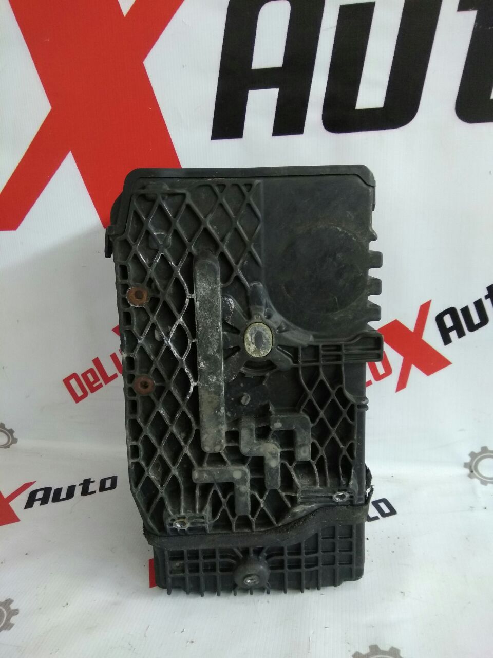 suport baterie pentru Volvo V70 2.4 diesel · 2007–2013