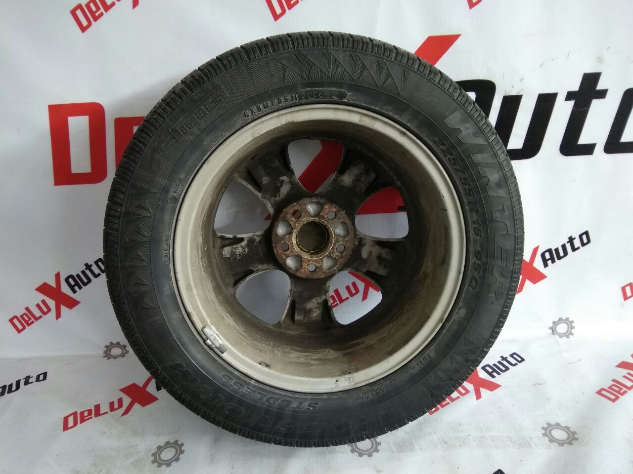 roată 225/55R16 pentru Volvo V70 2.4 diesel · 2007–2013