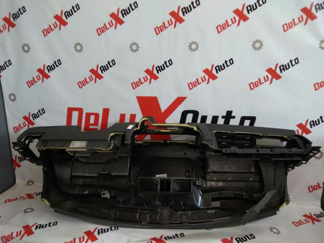 bord pentru Volvo V70 2.4 diesel · 2007–2013