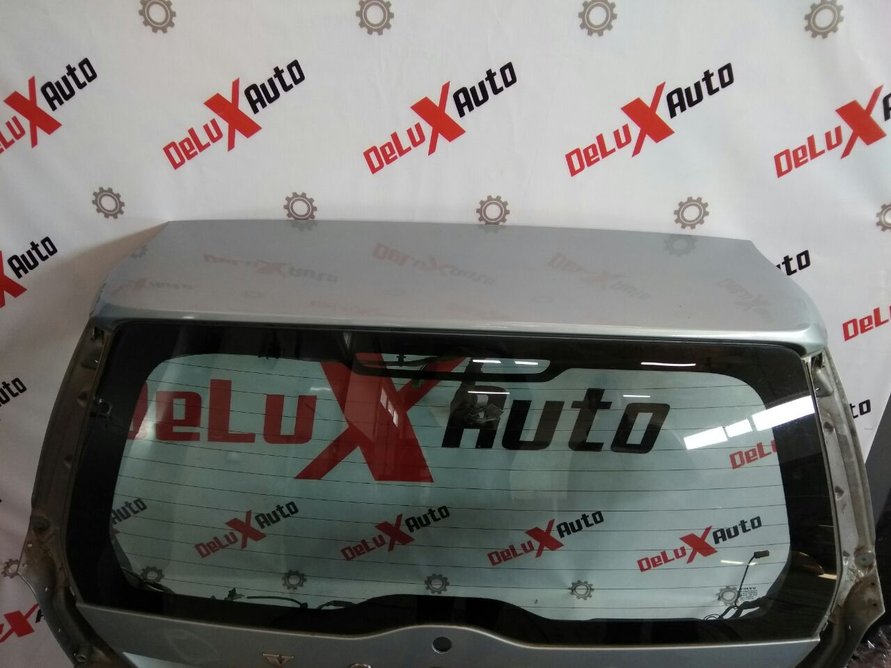 capac portbagaj cu cablaj pentru Volvo V70 2.4 diesel · 2007–2013