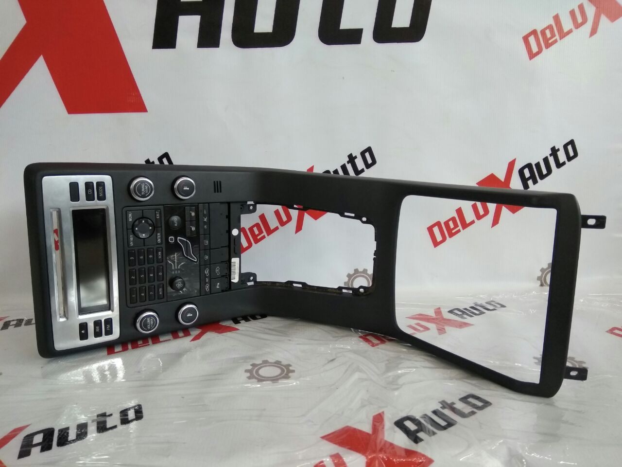 central consolă cu modul comandă climatizare control pentru Volvo V70 2.4 diesel · 2007–2013