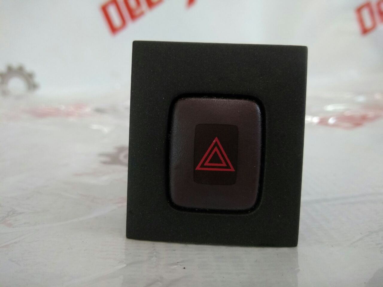 buton avarie semnal