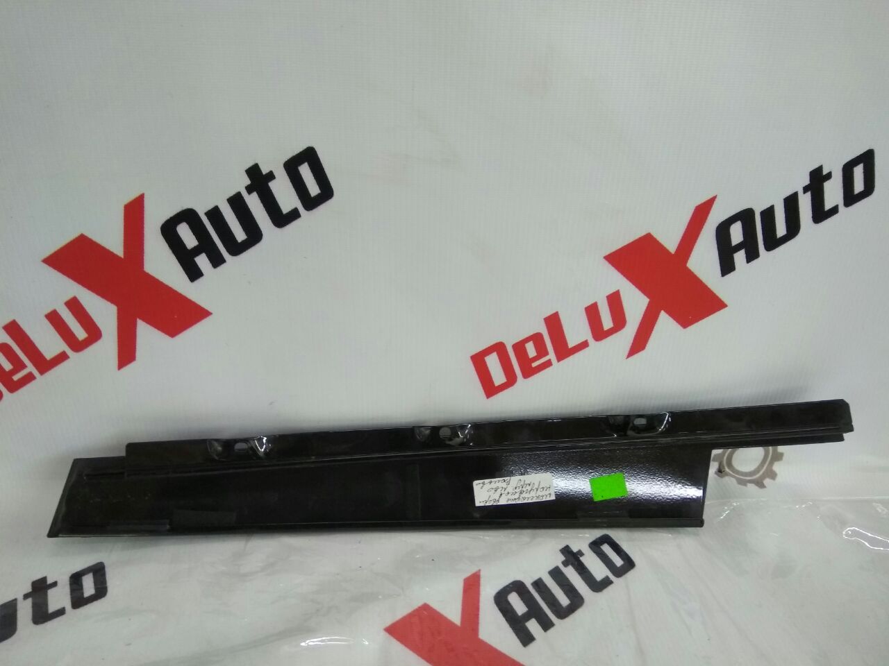 ornament uși exterior față stânga pentru Volvo V70 2.4 diesel · 2007–2013