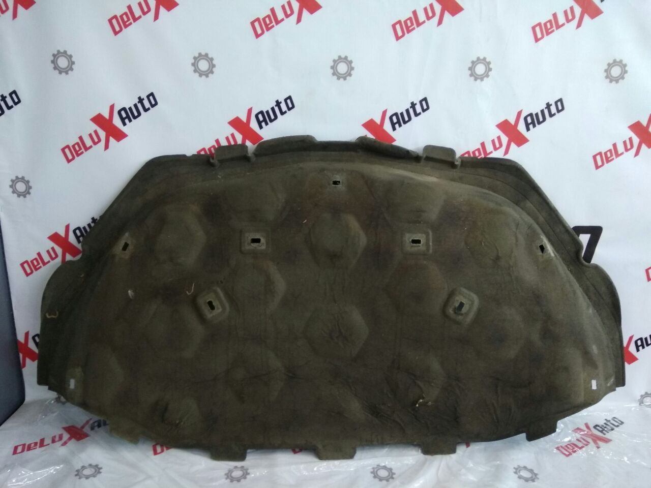 izolație fonică capotă pentru Volvo V70 2.4 diesel · 2007–2013