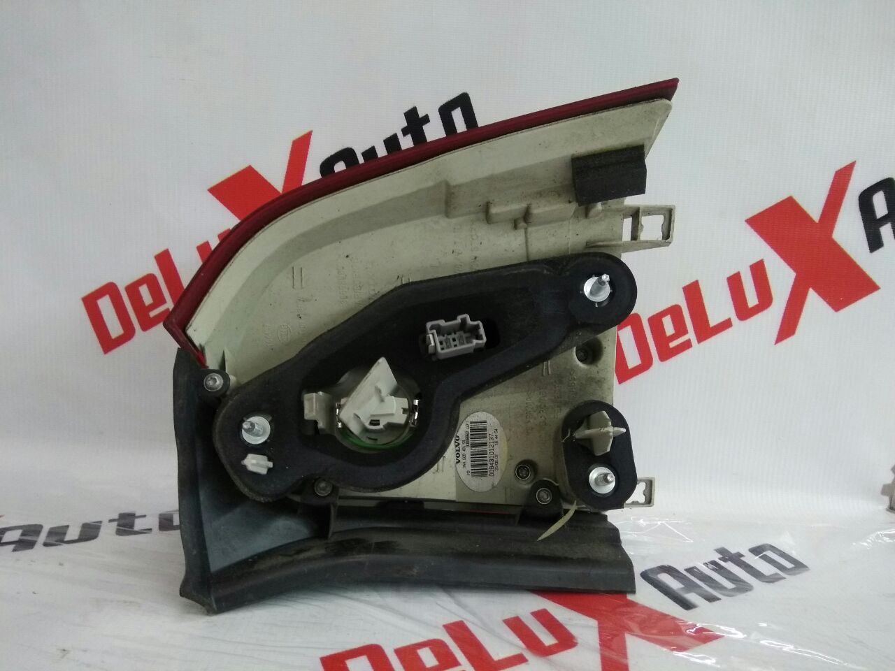 lampă caroserie stânga pentru Volvo V70 2.4 diesel · 2007–2013