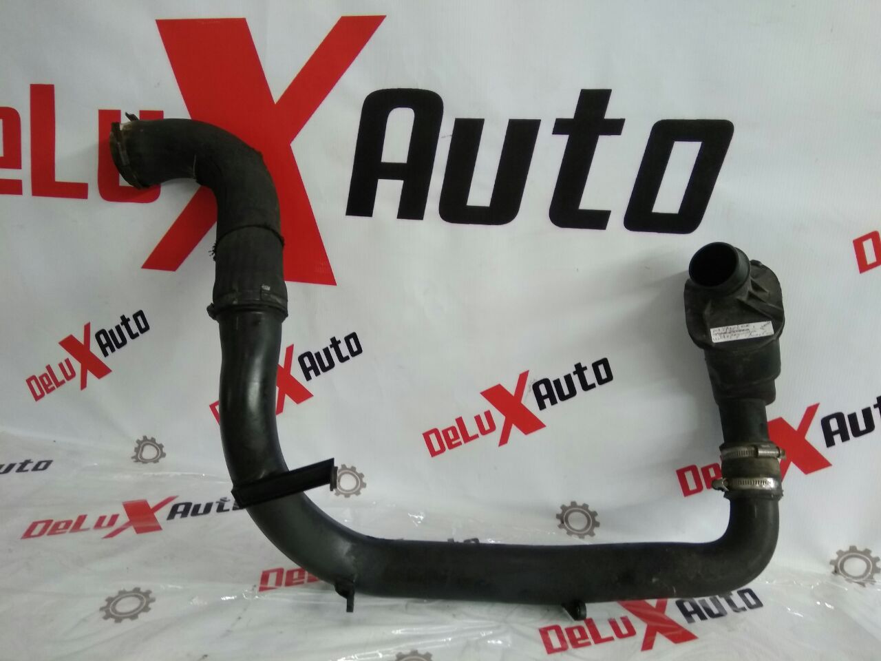 furtun intercooler defect pentru Volvo V70 2.4 diesel · 2007–2013