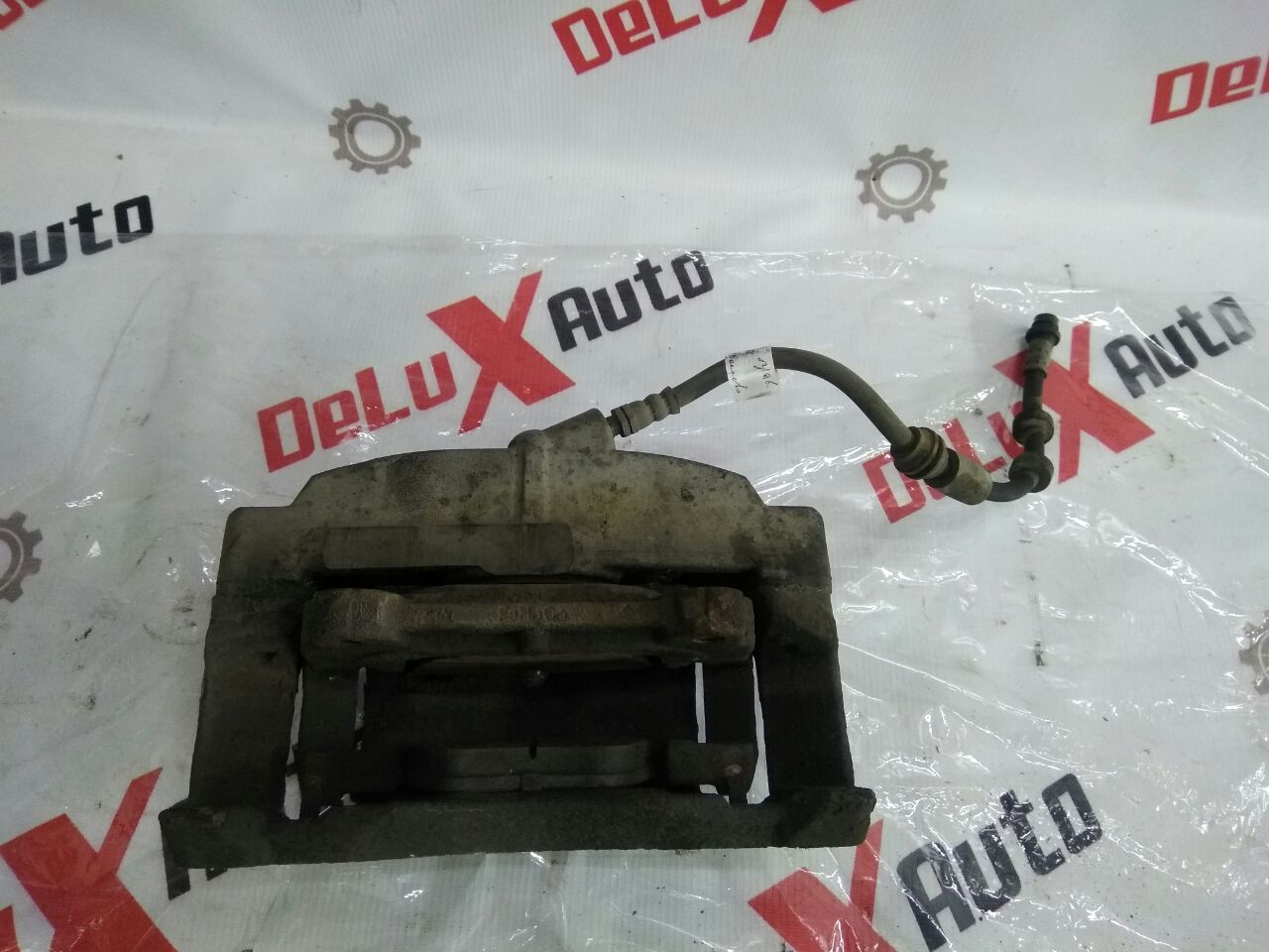 etrier față stânga cu frână furtun pentru Volvo V70 2.4 diesel · 2007–2013