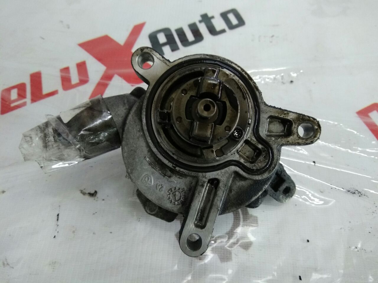 vacuum pompă
