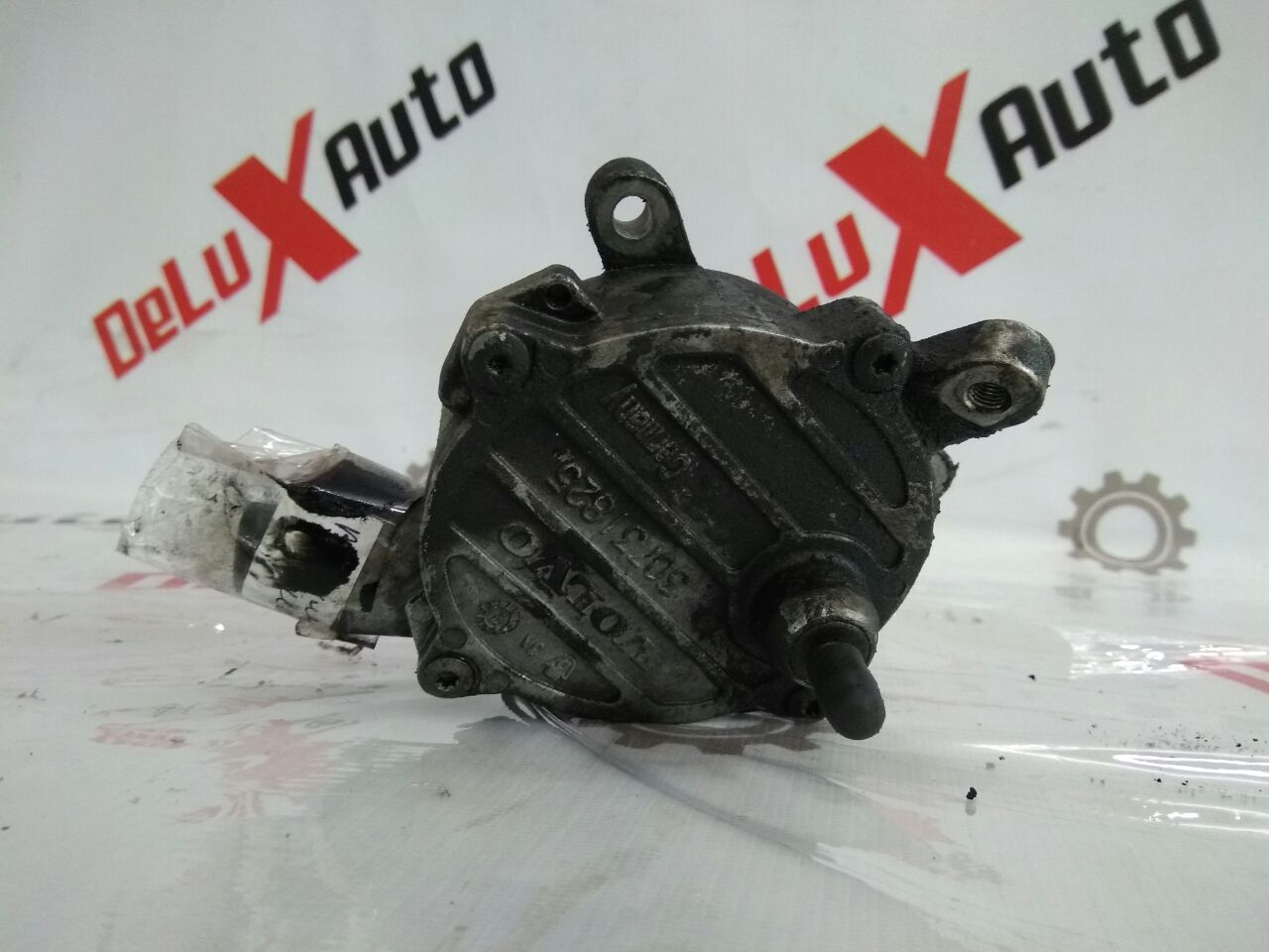 vacuum pompă pentru Volvo V70 2.4 diesel · 2007–2013