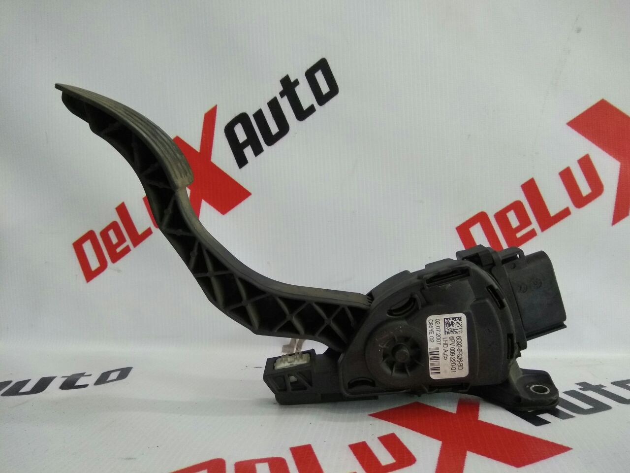 pedală gaze pentru Volvo V70 2.4 diesel · 2007–2013