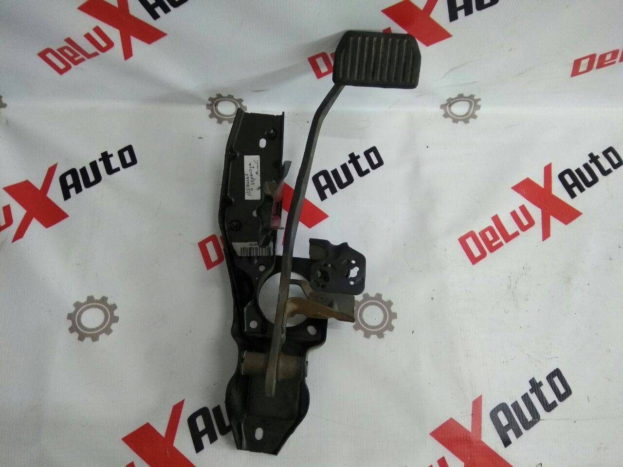 pedală frână pentru Volvo V70 2.4 diesel · 2007–2013